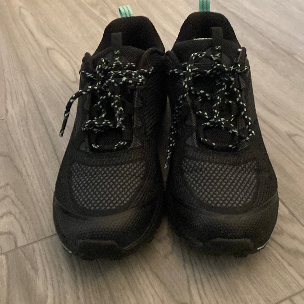 System running shoes black and light blue